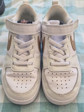 Nike Toddler Court Borough Low Sneakers
